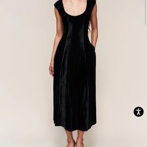 Guizio Velvet Dress